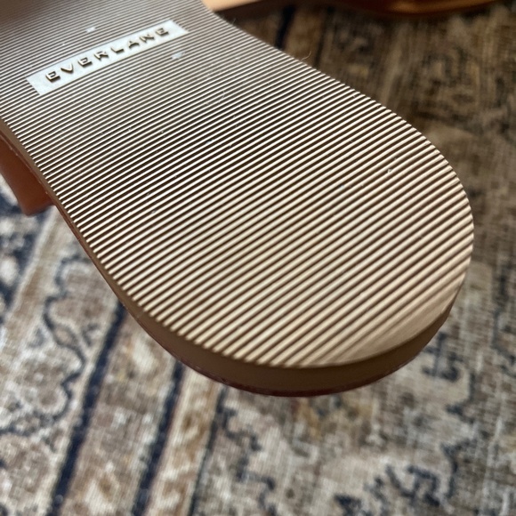 Everlane Sienna Brown Leather Day Crossover Sandal in Size 10 - Picture 2 of 3